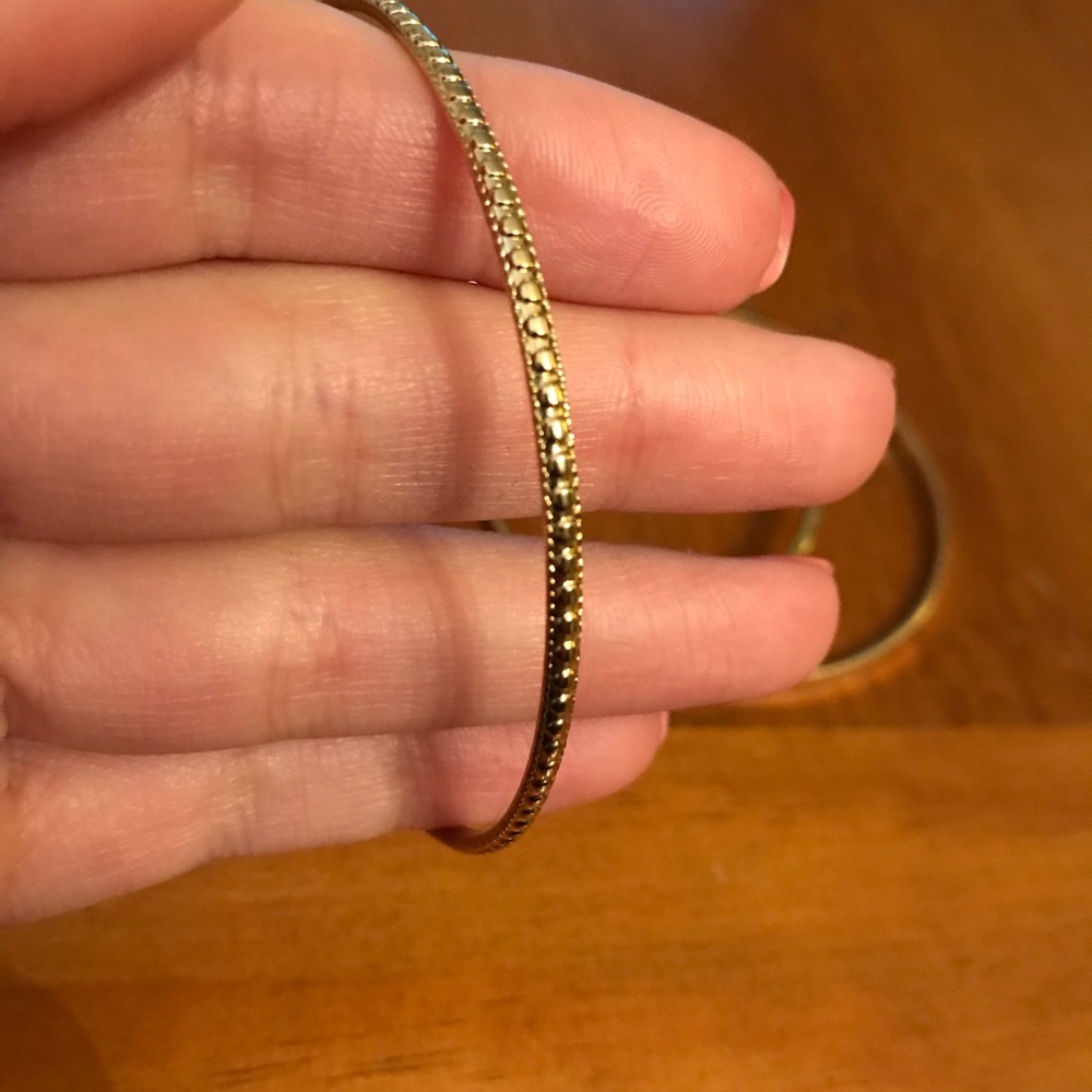 ๐3 Set Charm Bangles - Picture 6 of 8
